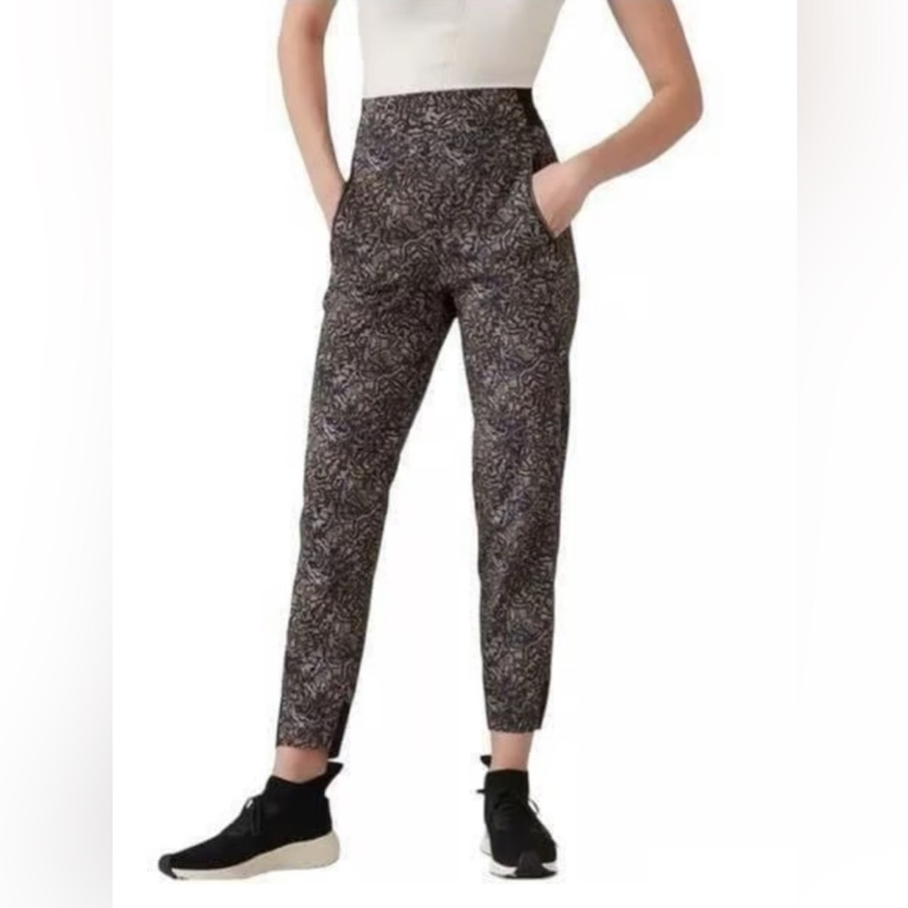 Athleta Patterned Trekkie North Jogger Pants